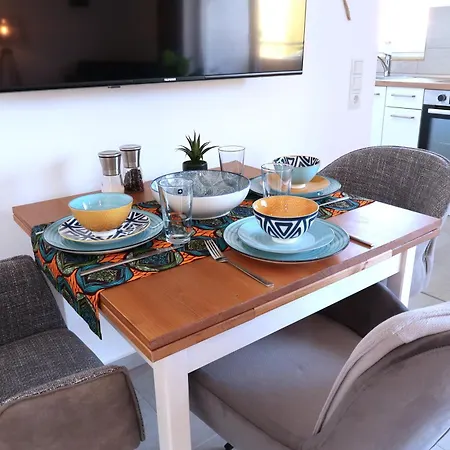 Mawulo - Stadtwohnung Im Zentrum Mit Balkon * Neustadt an der Weinstraße