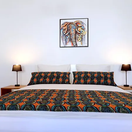 Mawulo - Stadtwohnung Im Zentrum Mit Balkon 公寓