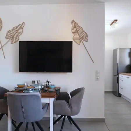 公寓 Mawulo - Stadtwohnung Im Zentrum Mit Balkon