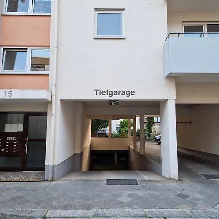 Mawulo - Stadtwohnung Im Zentrum Mit Balkon Apartment *
