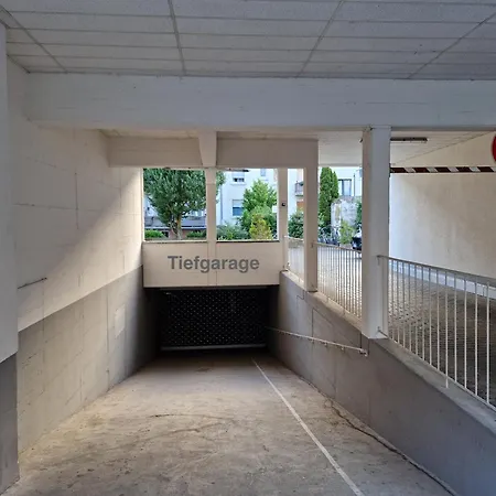 Mawulo - Stadtwohnung Im Zentrum Mit Balkon 아파트 Neustadt an der Weinstraße