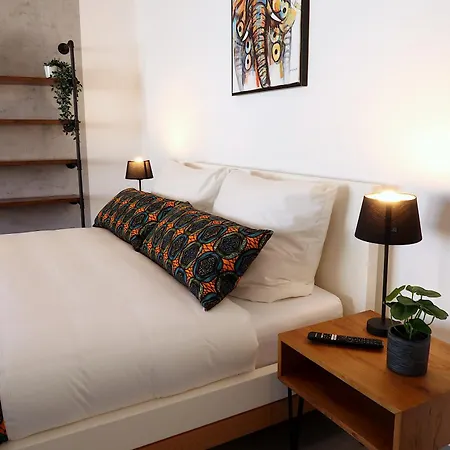 Apartment Mawulo - Stadtwohnung Im Zentrum Mit Balkon Neustadt an der Weinstrasse
