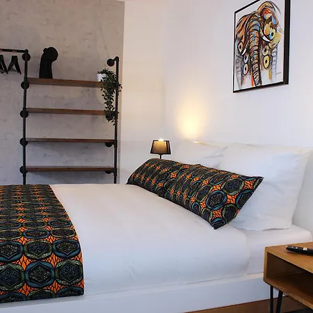 Mawulo - Stadtwohnung Im Zentrum Mit Balkon *