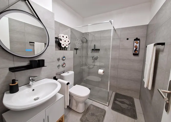 公寓 Mawulo Neustadt Zentrum *