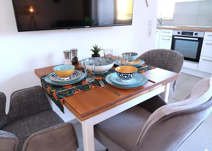 Mawulo Neustadt Zentrum * Neustadt an der Weinstraße